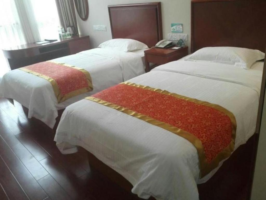 Greentree Inn Linyi Feixian Jianshe Road Express Hotel Bagian luar foto