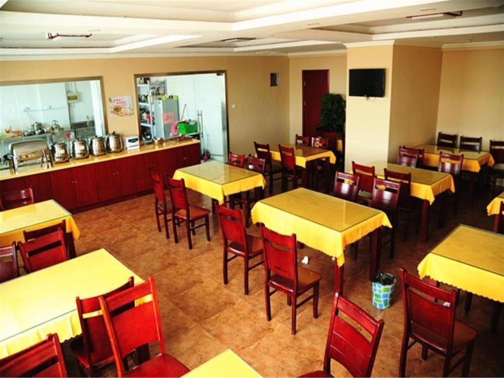 Greentree Inn Linyi Feixian Jianshe Road Express Hotel Bagian luar foto